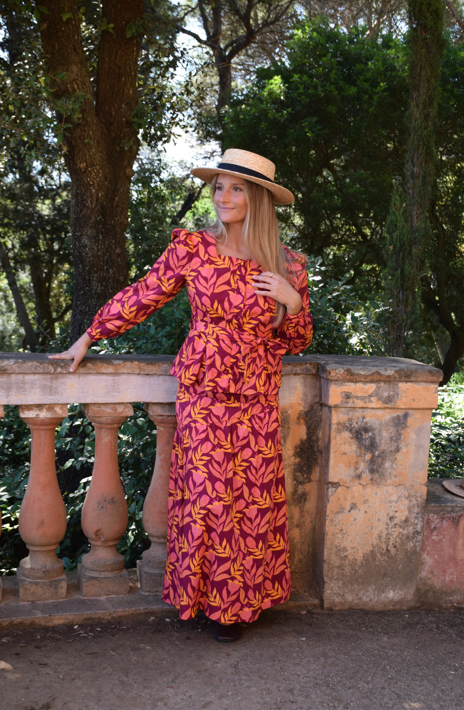 Falda Beth Flores Burgundy