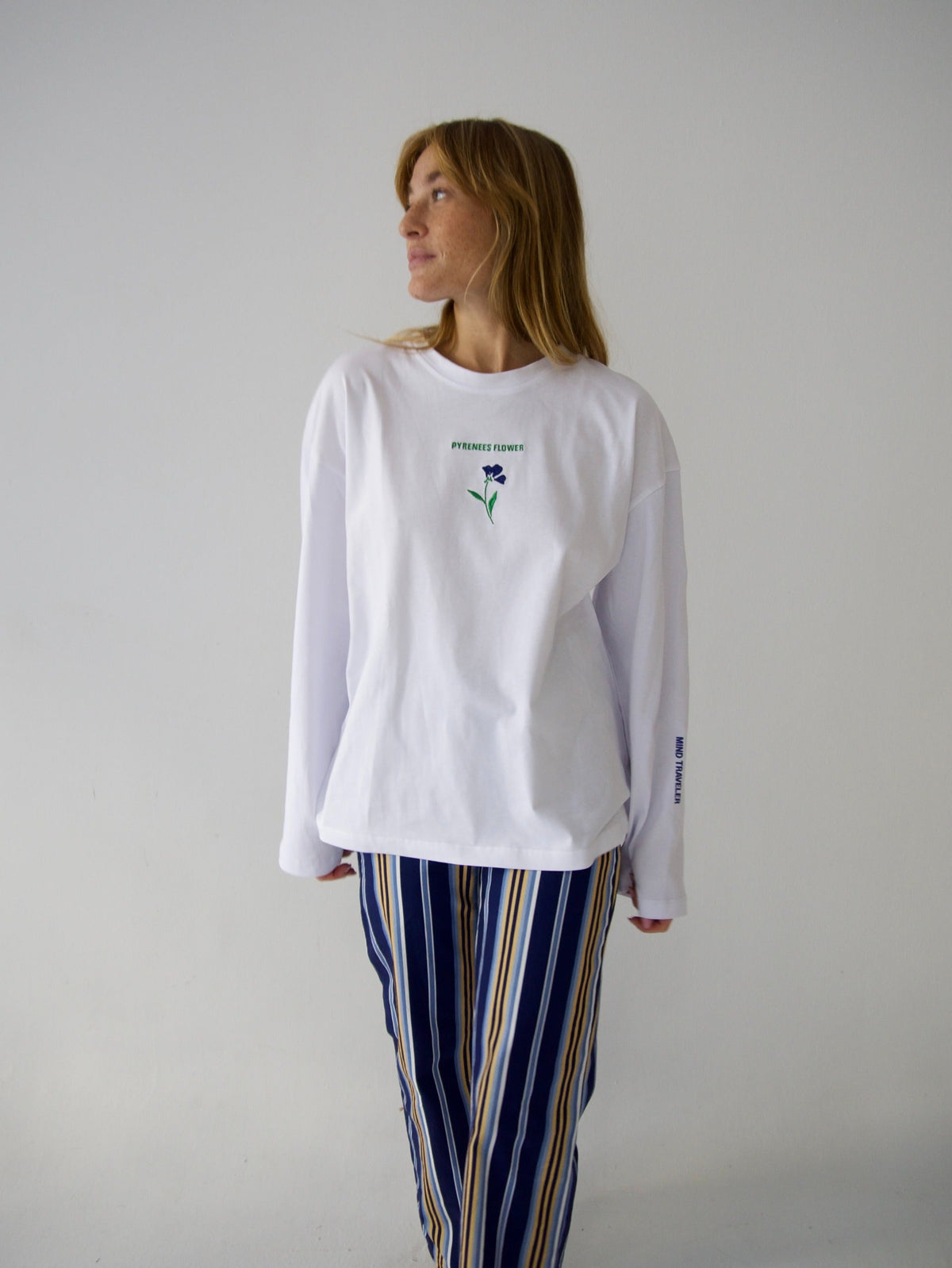 Camiseta Pyrenees Flower Manga Larga