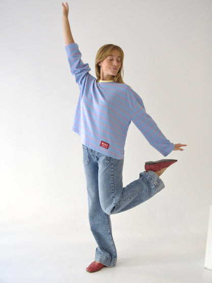 Míriam Lavender and Light Blue T-shirt