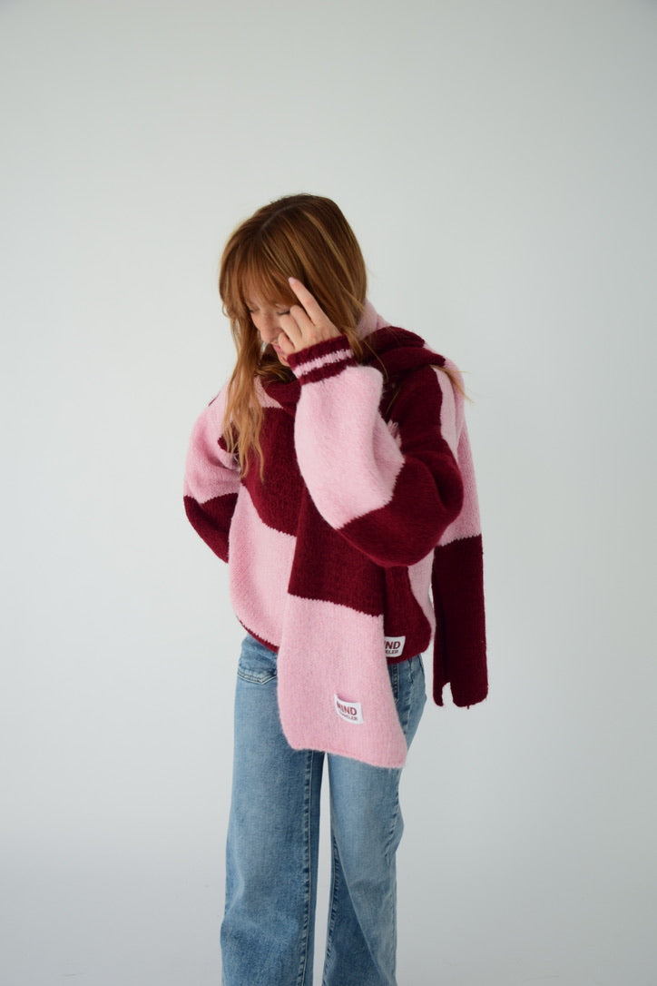Bufanda Sara Rosa y Burgundy