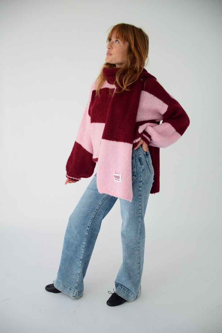 Bufanda Sara Rosa y Burgundy
