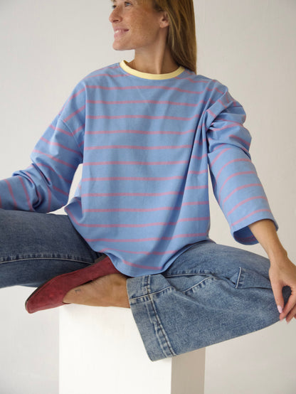 Míriam Lavender and Light Blue T-shirt