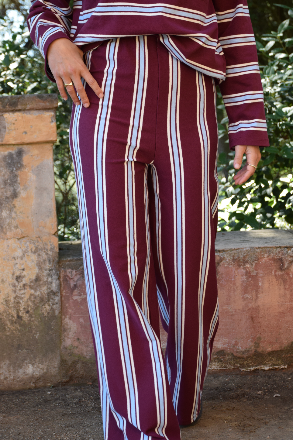 Pantalón Filipa Burgundy