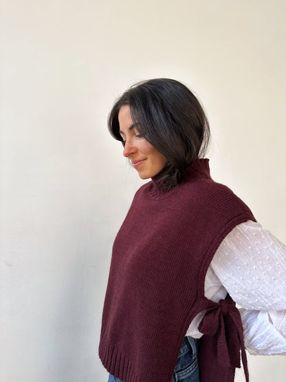 Julieta Burgundy Vest