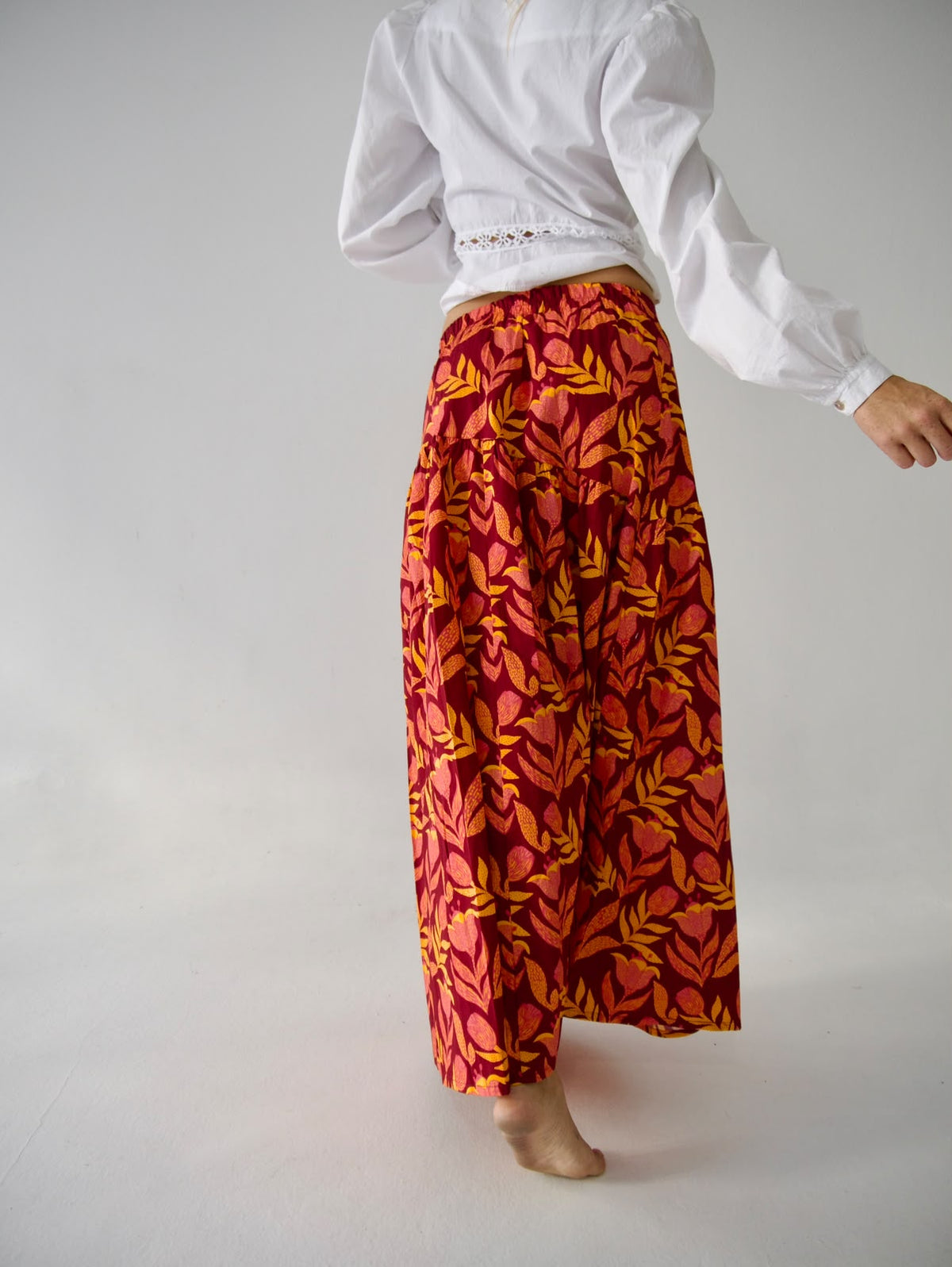 Falda Beth Flores Burgundy