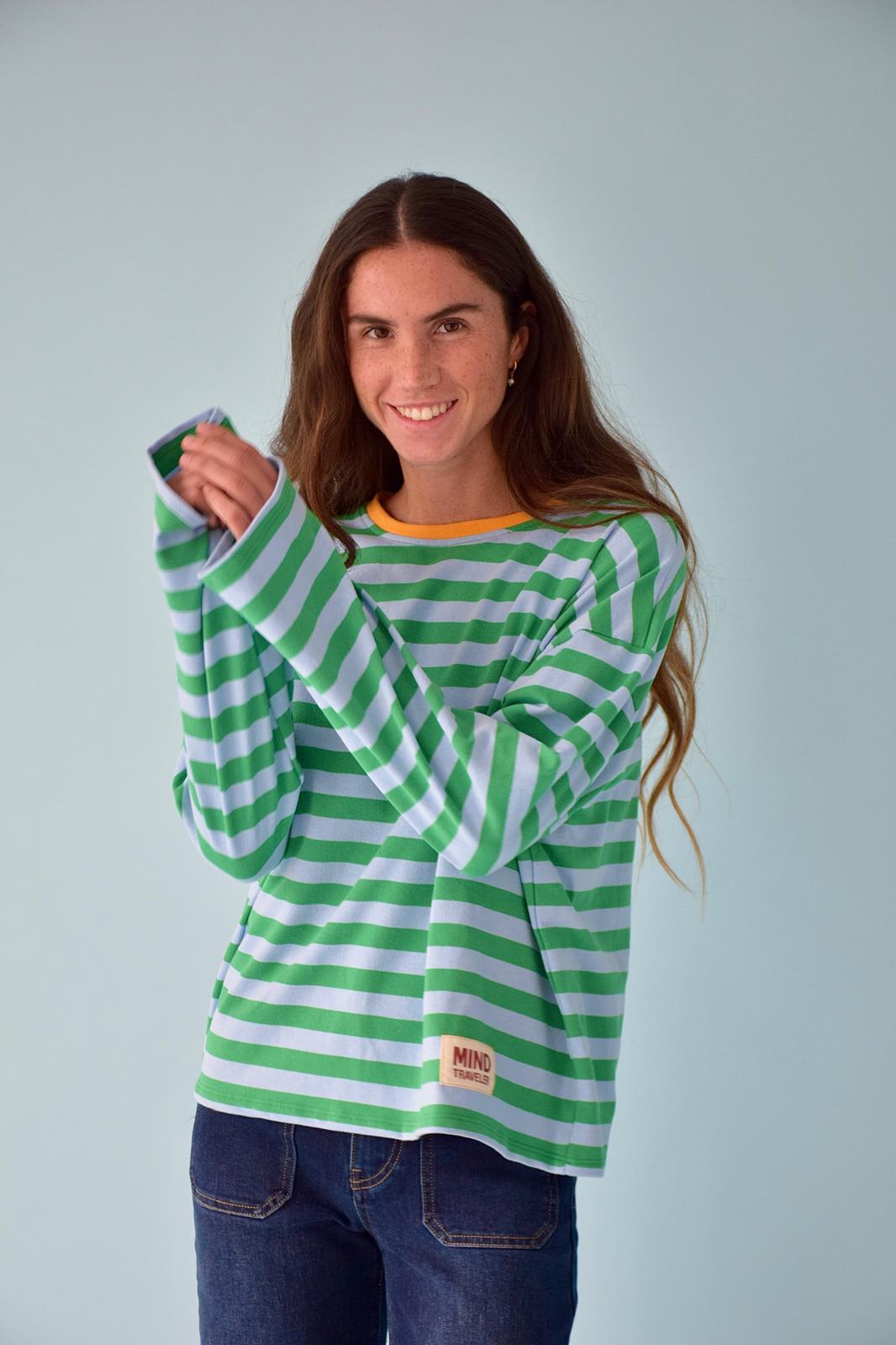 Núria Green and Blue T-shirt
