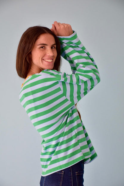 Núria Green and Blue T-shirt