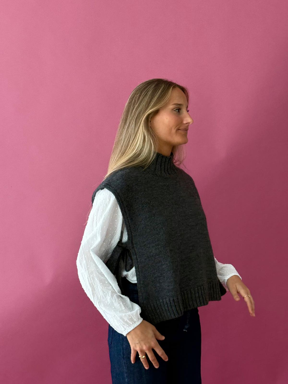 Chaleco Julieta Gris