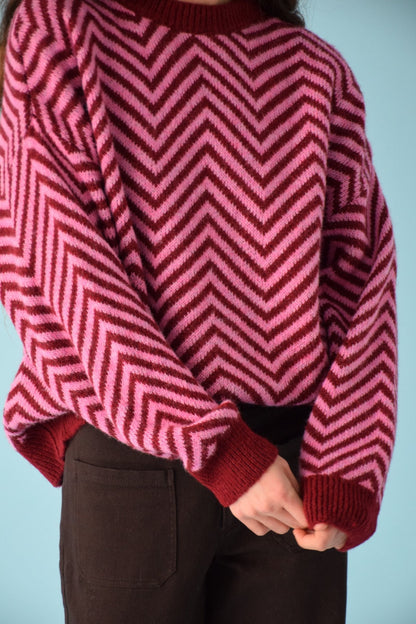 Leonor Burgundy and Pink Jersey