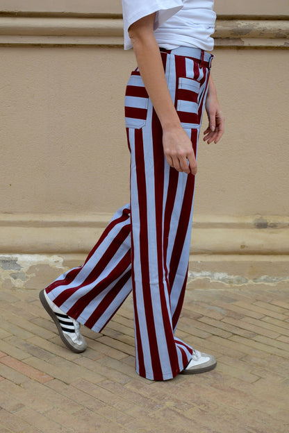 Jeans Valeria Rayas Burgundy y Celeste