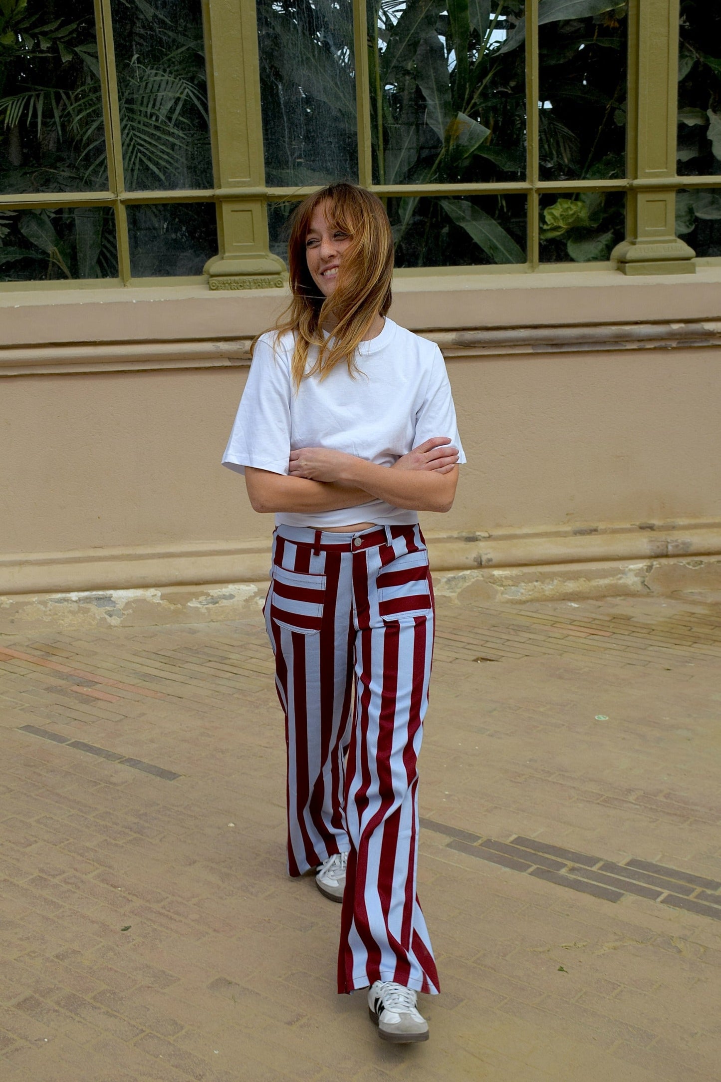 Jeans Valeria Rayas Burgundy y Celeste