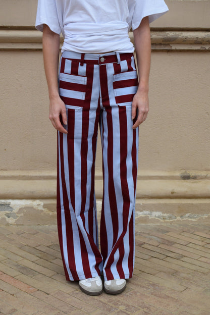 Jeans Valeria Rayas Burgundy y Celeste