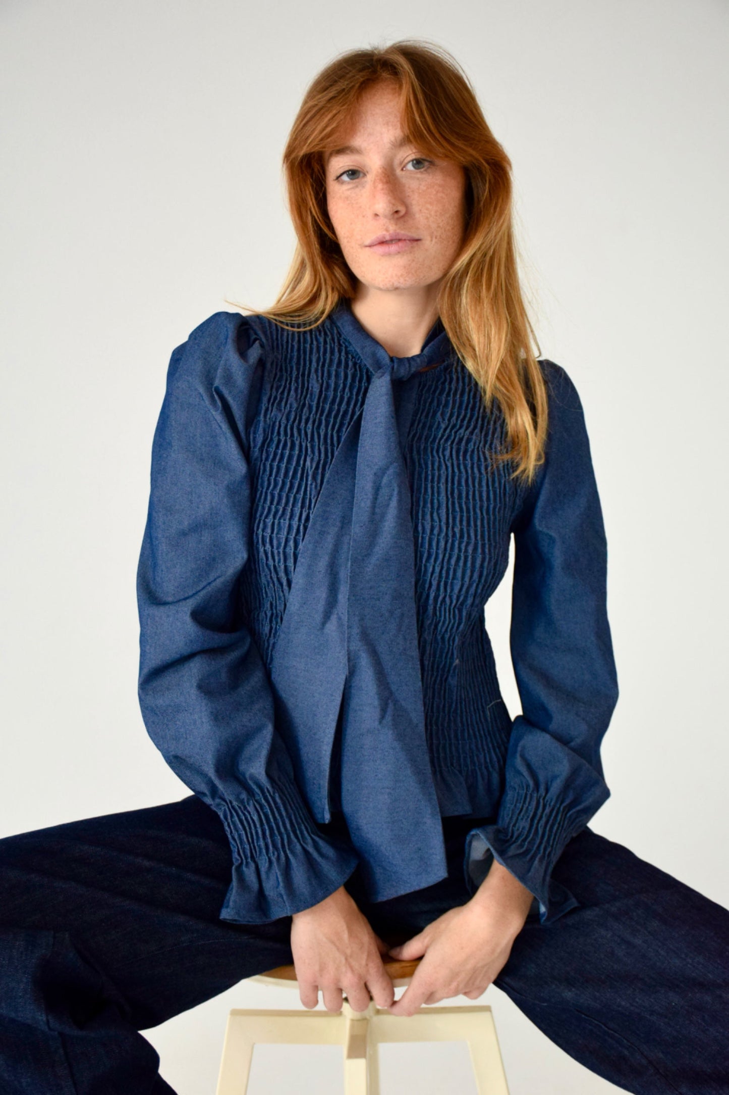 Chía Bow Denim Blouse