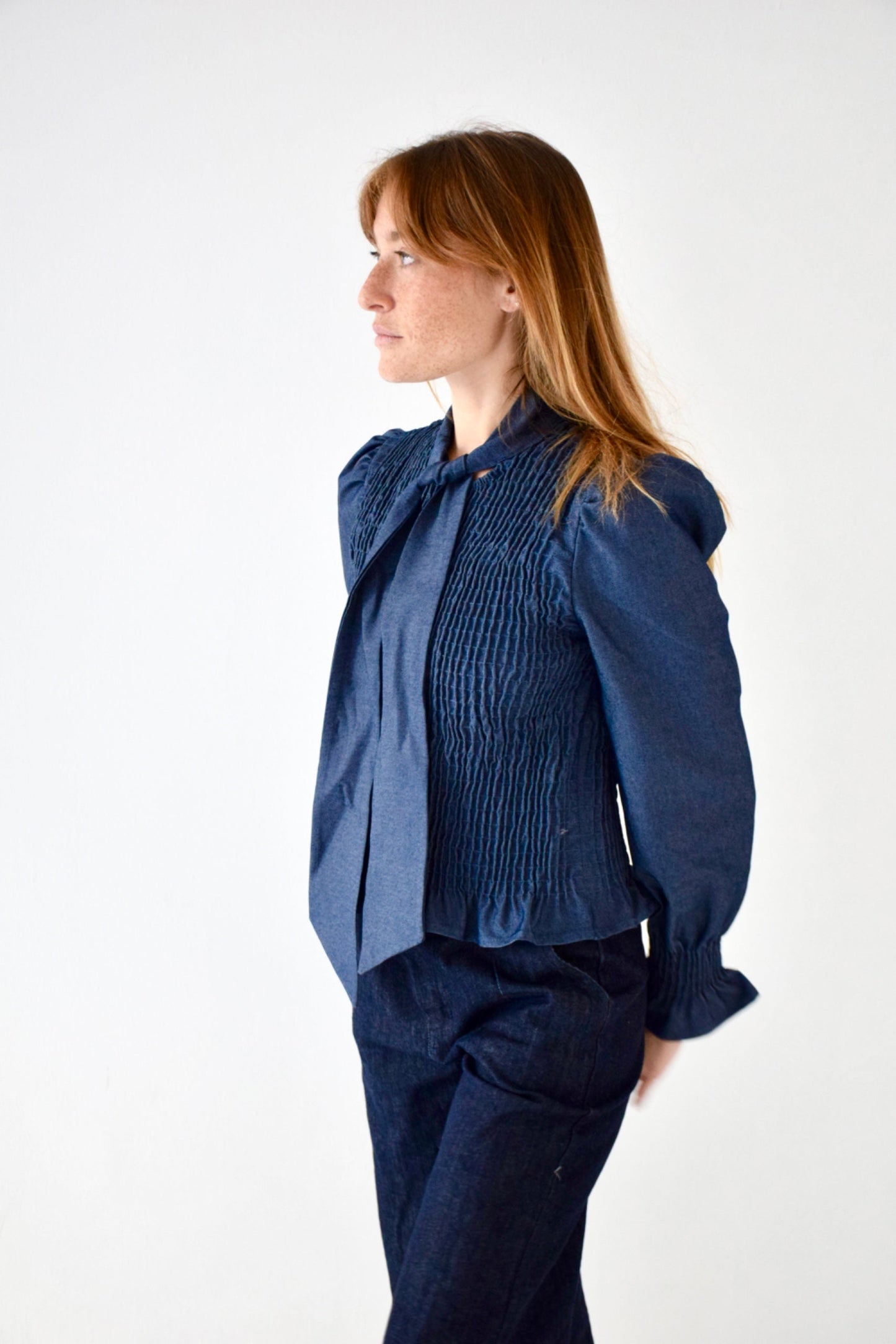 Chía Bow Denim Blouse
