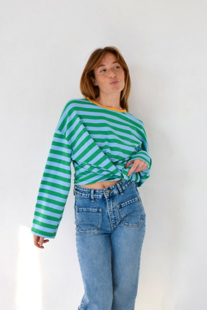 Camiseta Núria Verde y Marino