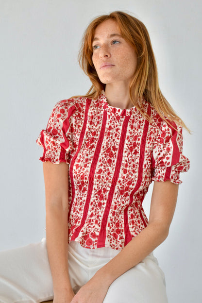 Chía Flowers Red Short Sleeve Blouse