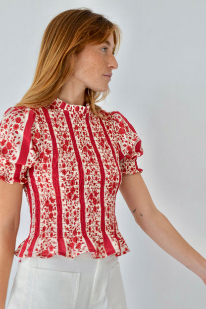 Chía Flowers Red Short Sleeve Blouse