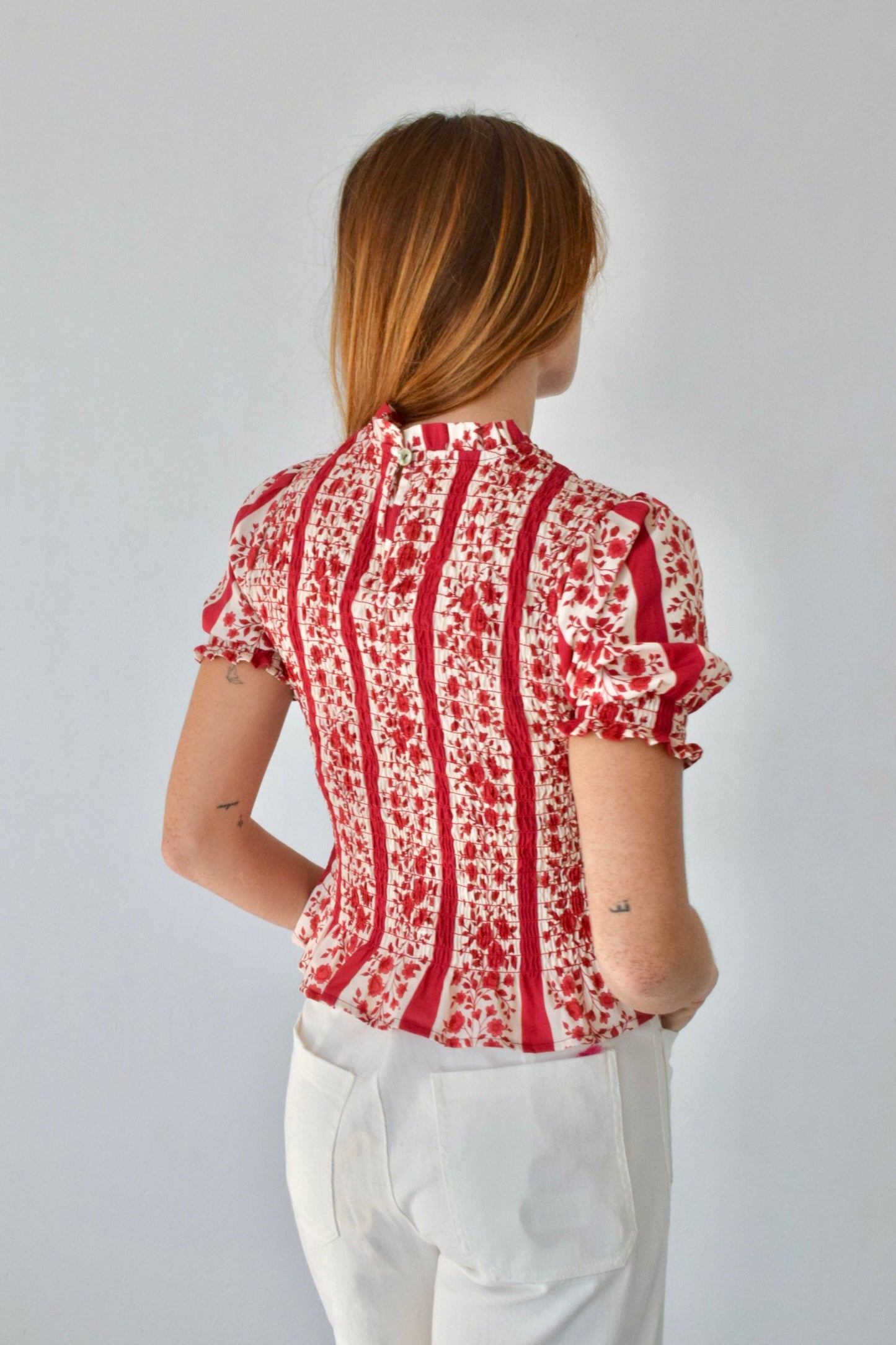 Chía Flowers Red Short Sleeve Blouse
