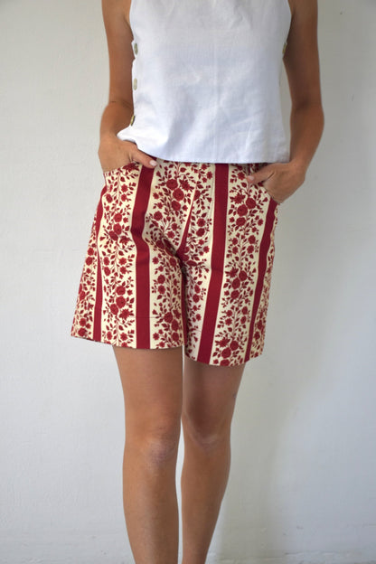 Short Gala Flores Rojo