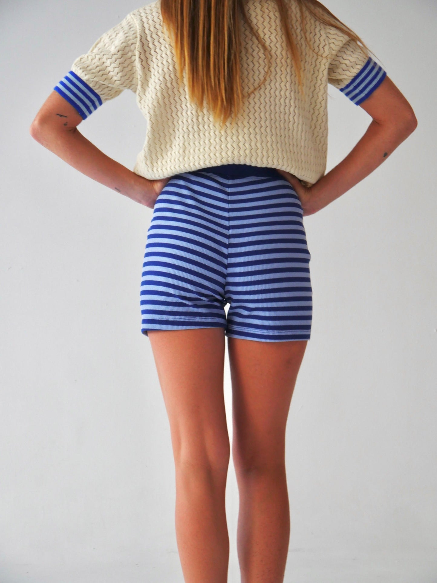 Short Núria Celeste y Azul