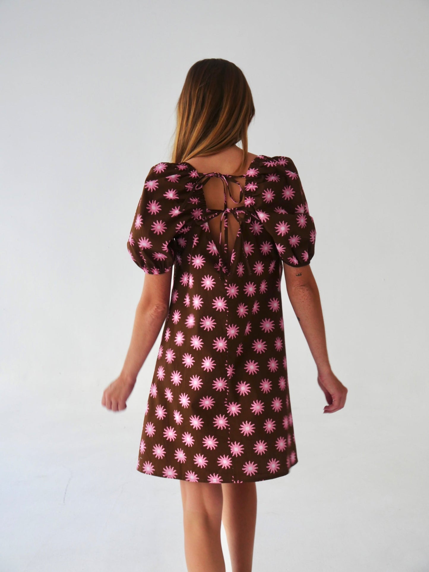 Vestido Bruna Sol Marrón y Rosa