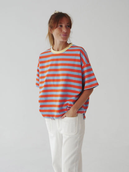Camiseta Nunu Naranja y Celeste