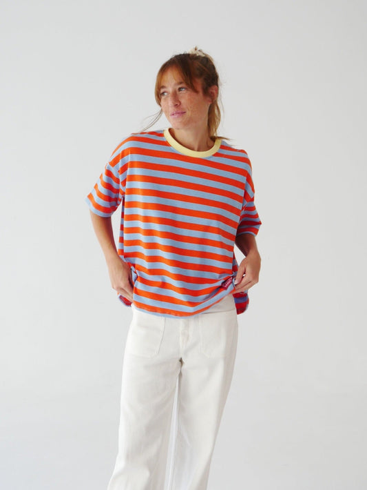 Camiseta Nunu Naranja y Celeste