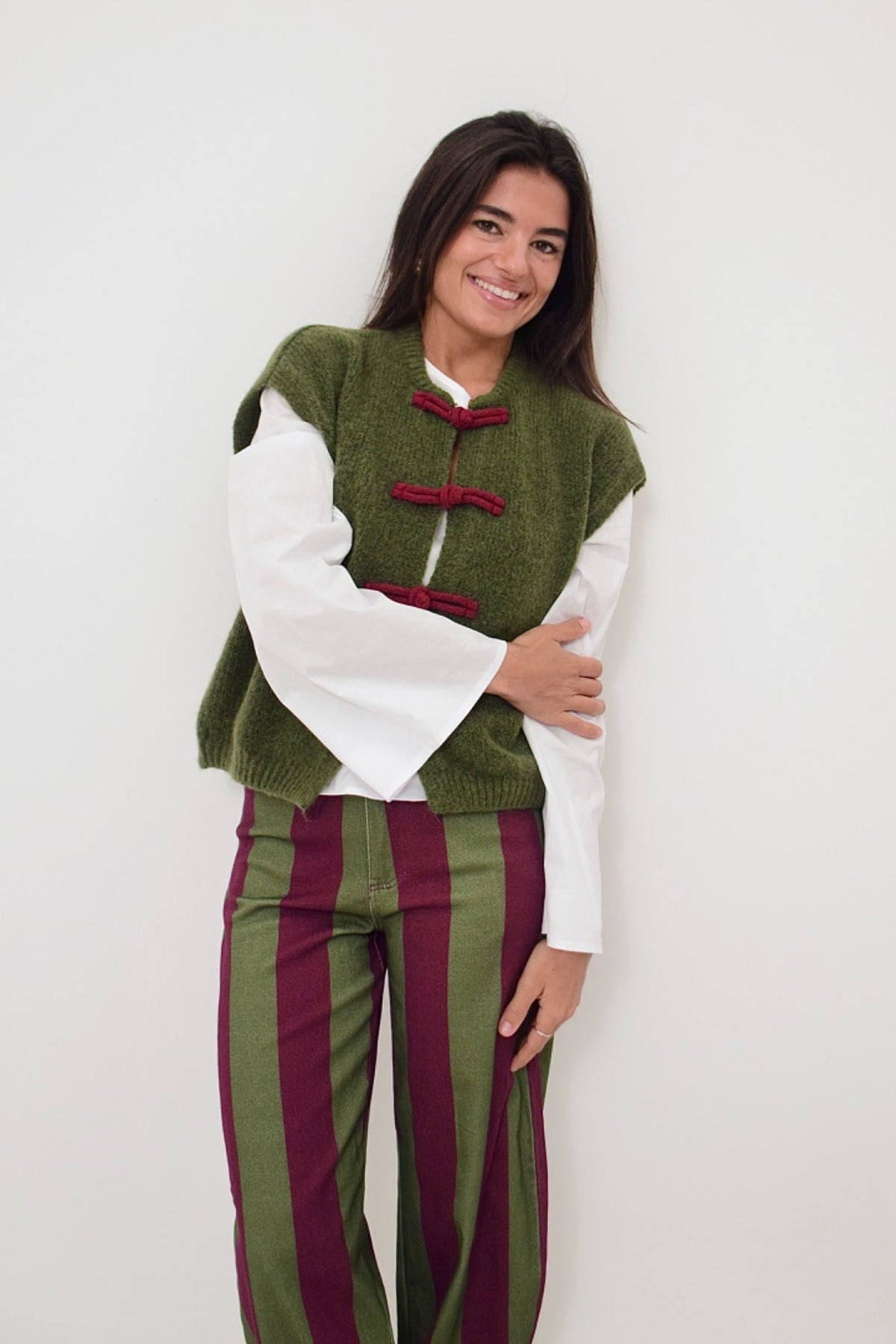 Chaleco Lucy Kaki y Burgundy