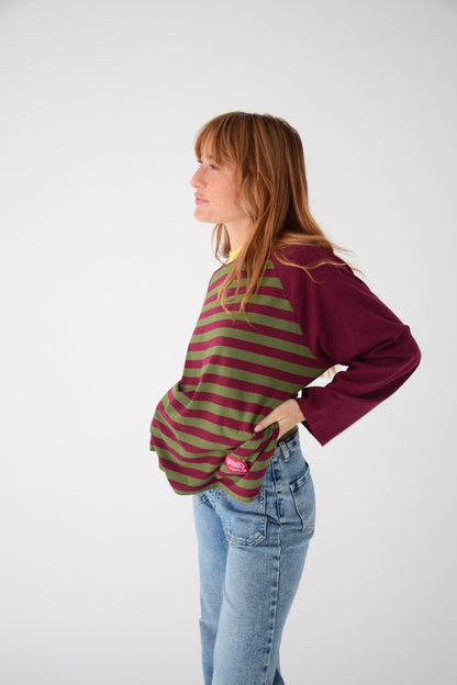 Camiseta Carla Kaki y Burgundy