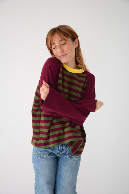 Camiseta Carla Kaki y Burgundy