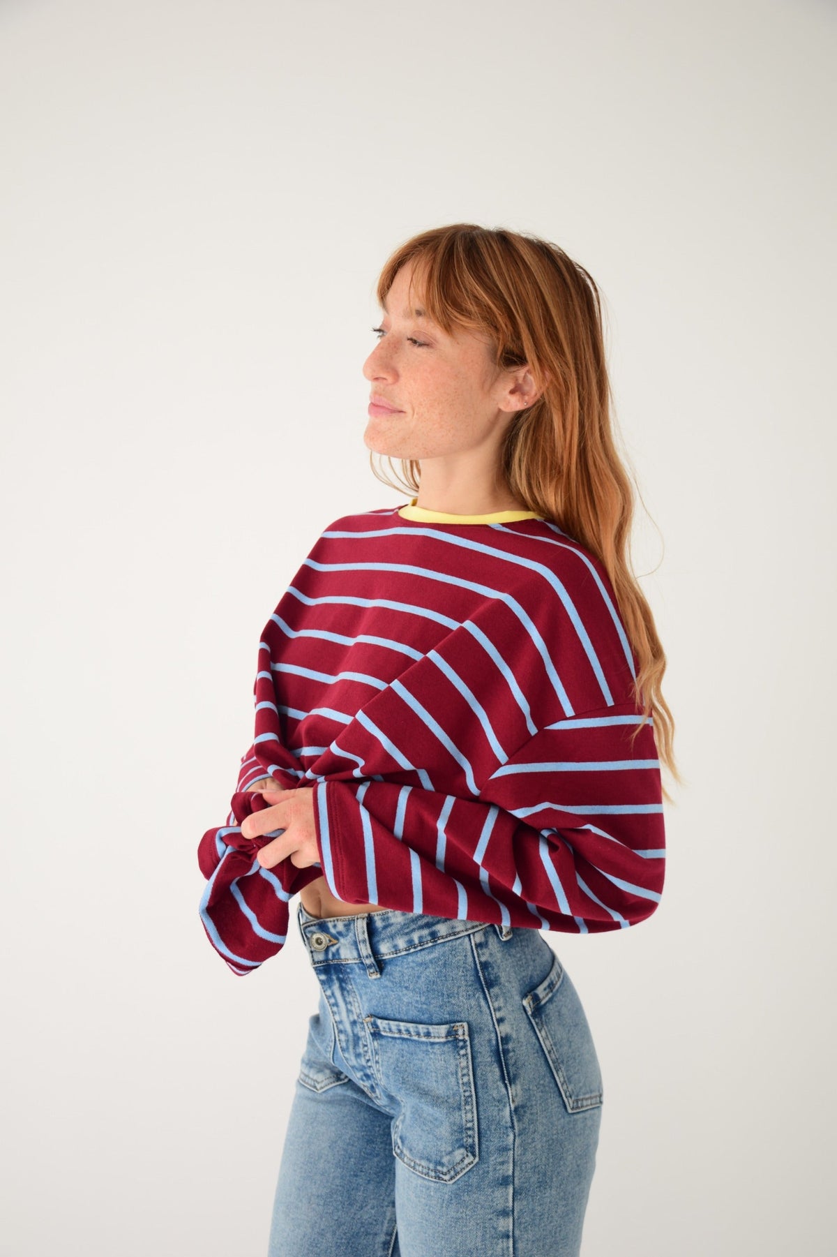 Camiseta Míriam Burgundy y Celeste
