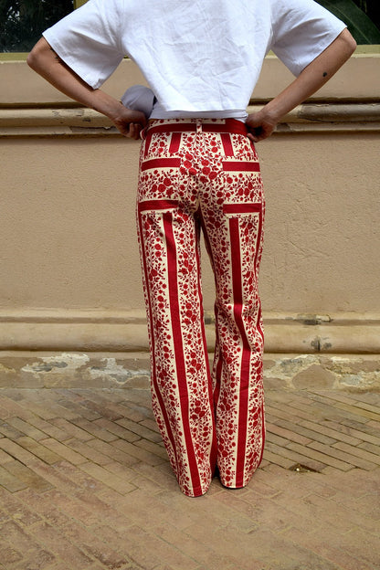 Jeans Valeria Flores Rojo