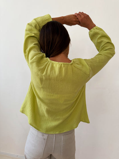 Blusa Paula Avocado