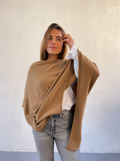 Poncho Camel